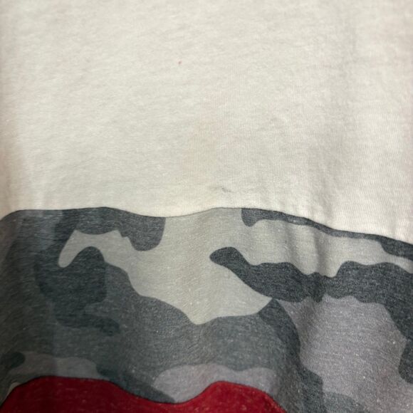 Sunshine & Rodeos Burgundy Camo Stripe‎ Top Size 3X - Picture 3 of 6